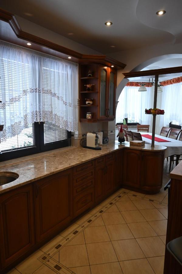 Villa Sophie Zabno Ngoại thất bức ảnh