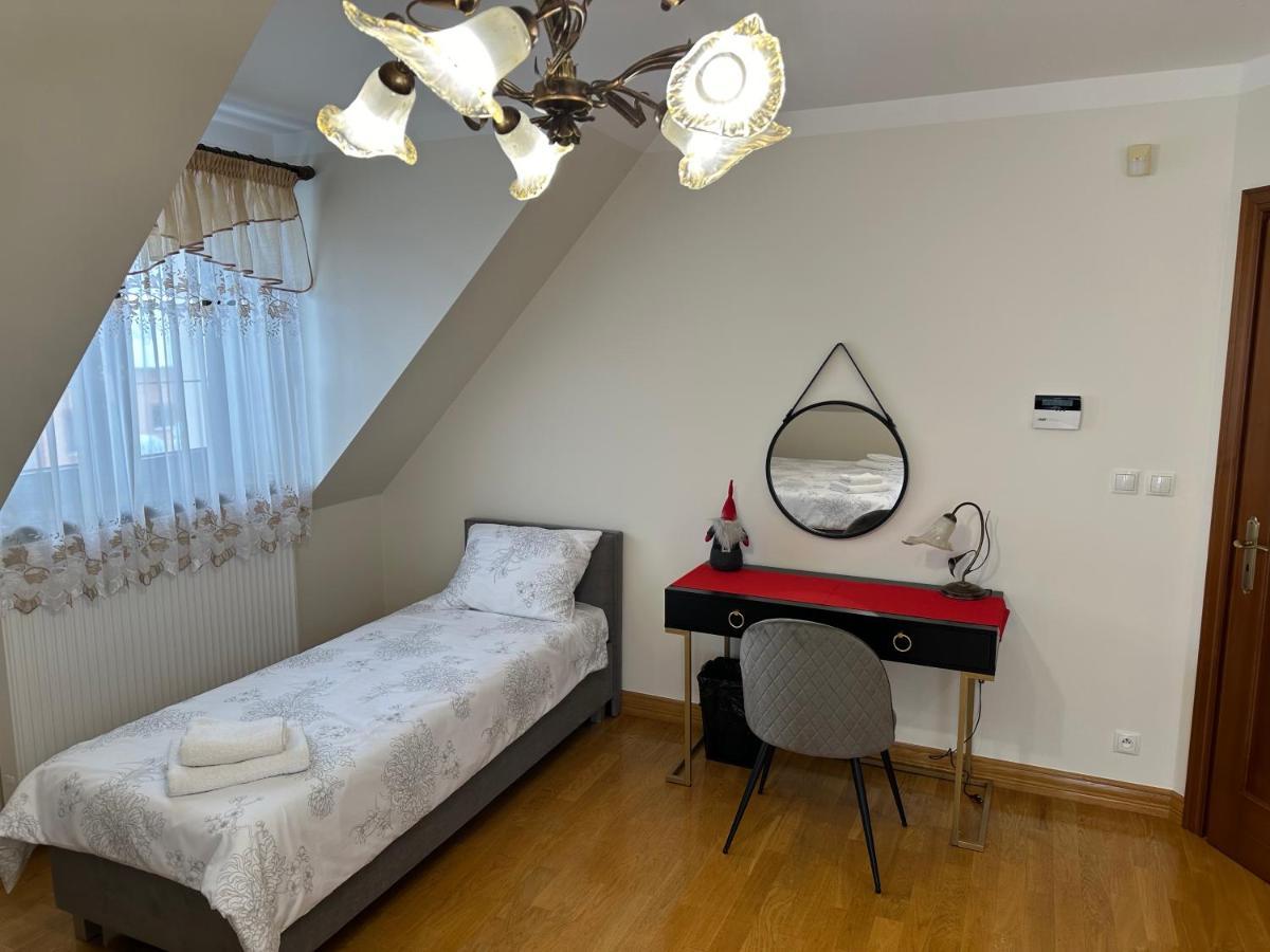 Villa Sophie Zabno Ngoại thất bức ảnh