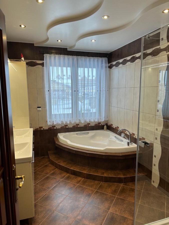 Villa Sophie Zabno Ngoại thất bức ảnh