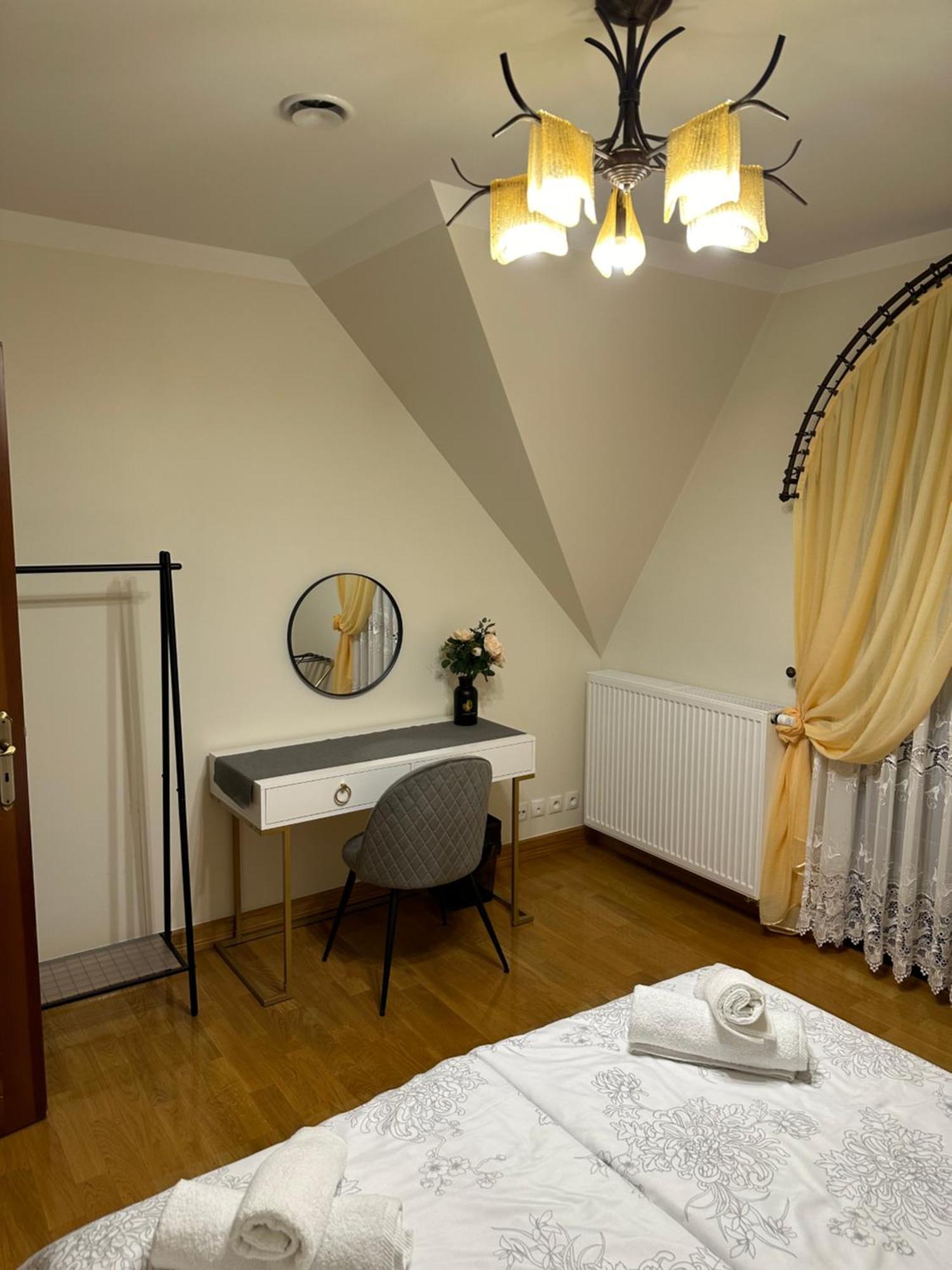 Villa Sophie Zabno Ngoại thất bức ảnh