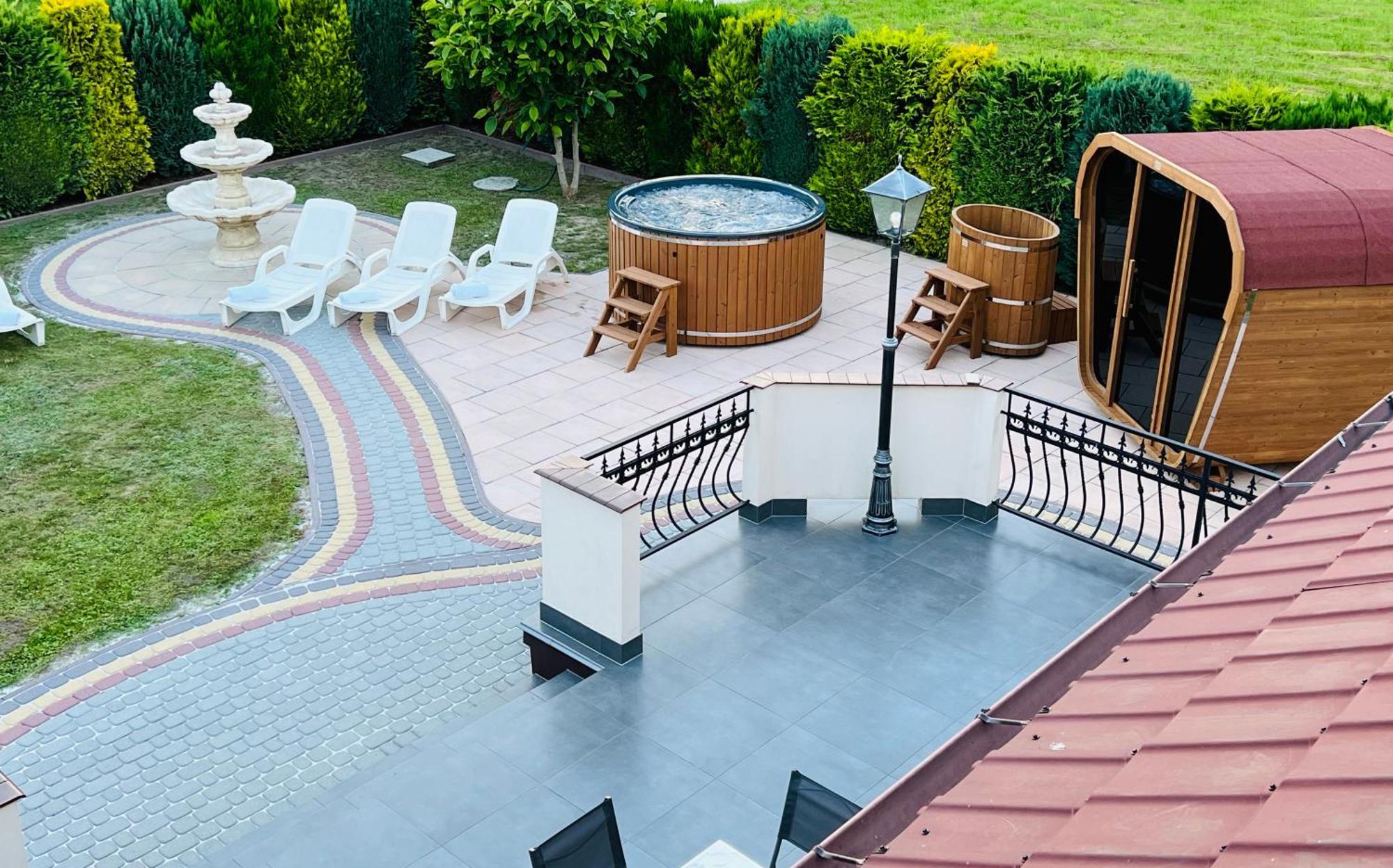 Villa Sophie Zabno Ngoại thất bức ảnh